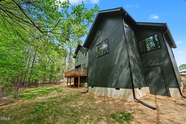 166 Daphine Drive, Hillsborough, NC 27278