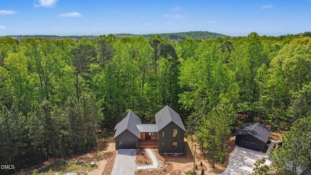 166 Daphine Drive, Hillsborough, NC 27278