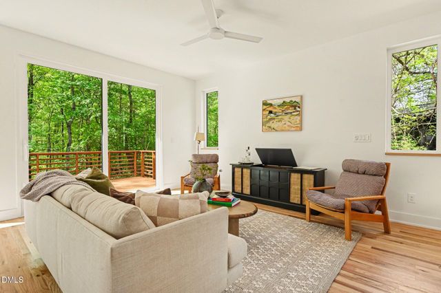 166 Daphine Drive, Hillsborough, NC 27278