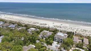 9 Man O War, Hilton Head Island, SC 29928
