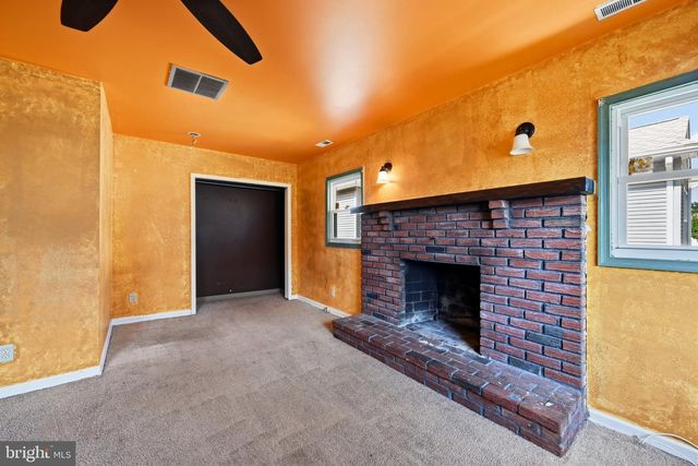 30 GLOVER AVE, Mount Ephraim, NJ 08059