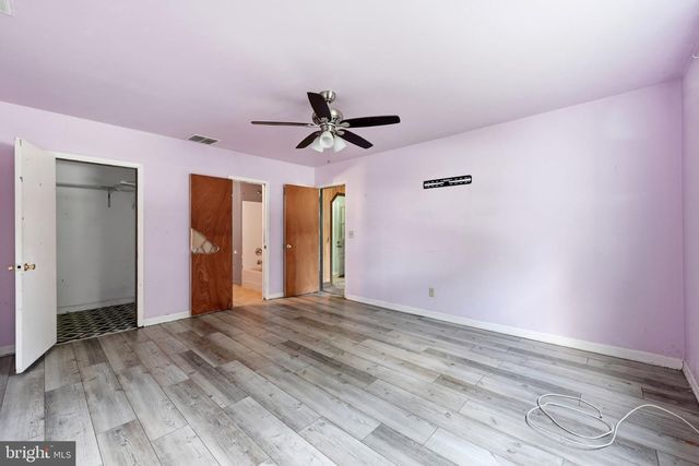 30 GLOVER AVE, Mount Ephraim, NJ 08059