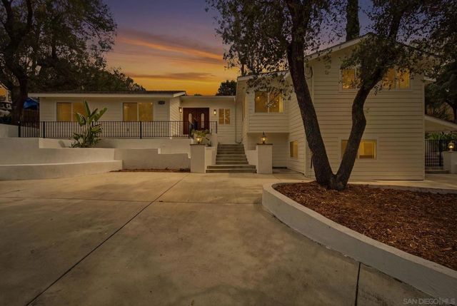 10243 Canyon, Escondido, CA 92026