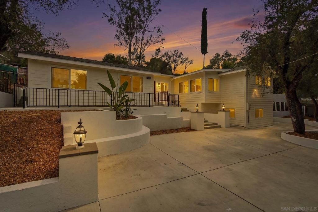 10243 Canyon, Escondido, CA 92026 — photo 2