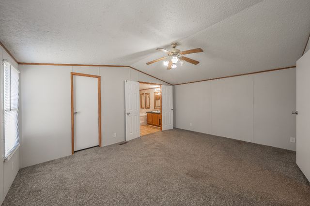 912 Skylark Drive, Granbury, TX 76049