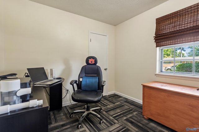 1611 SW Runnymead Avenue, Decatur, AL 35601