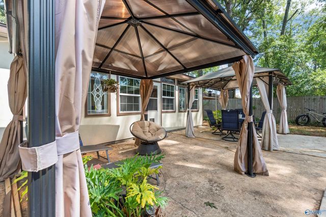 1611 SW Runnymead Avenue, Decatur, AL 35601