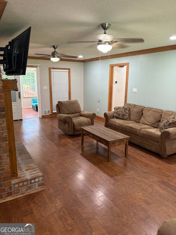 105 Braemar Drive, Fayetteville, GA 30215