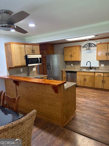 105 Braemar Drive, Fayetteville, GA 30215