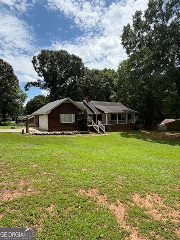 105 Braemar Drive, Fayetteville, GA 30215