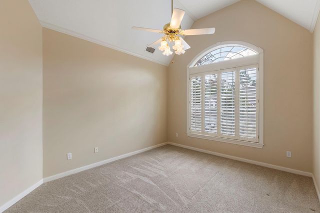 39 Pebble Cove Drive, The Woodlands, TX 77381