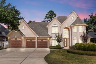 39 Pebble Cove Drive, The Woodlands, TX 77381