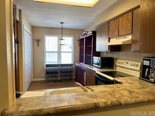 10 Dulzura Lane, Hot Springs Village, AR 71909