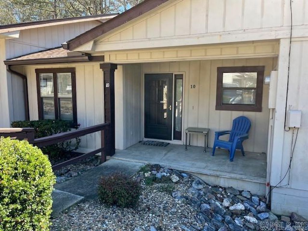 10 Dulzura Lane, Hot Springs Village, AR 71909