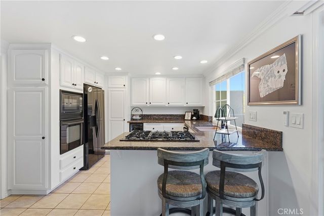 19225 Seabrook, Huntington Beach, CA 92648