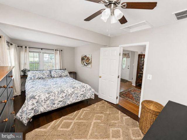 6122 6TH ST, Chesapeake Beach, MD 20732