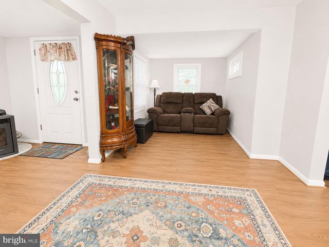6122 6TH ST, Chesapeake Beach, MD 20732
