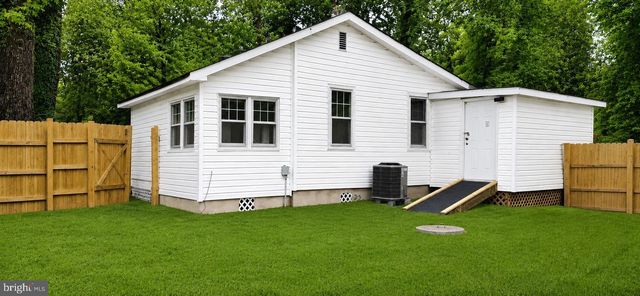 6122 6TH ST, Chesapeake Beach, MD 20732