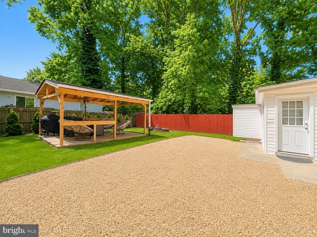 6122 6TH ST, Chesapeake Beach, MD 20732