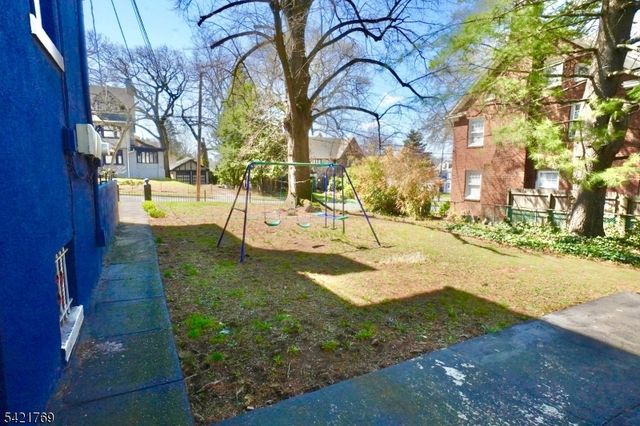 59 Berkeley Ave, Newark City, NJ 07104