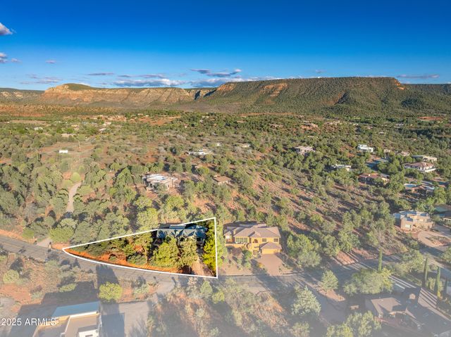1050 Lee Mountain Road, Sedona, AZ 86351