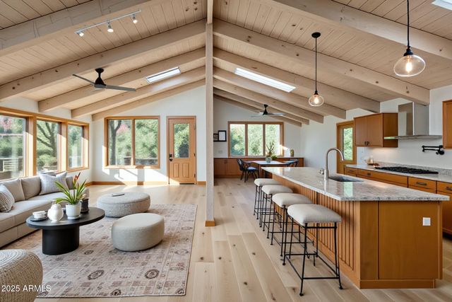 1050 Lee Mountain Road, Sedona, AZ 86351