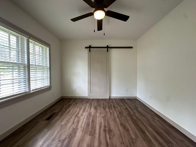 112 N Lovell Avenue, Chattanooga, TN 37411