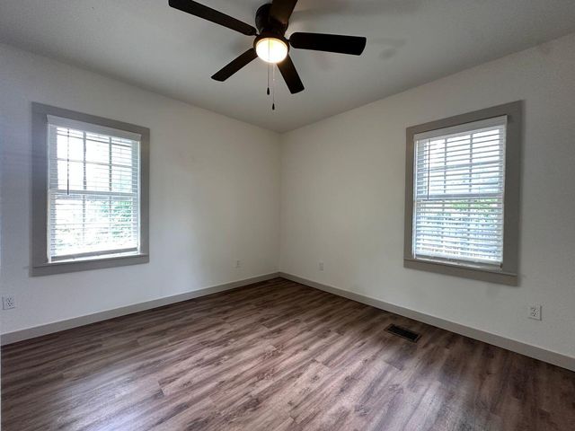 112 N Lovell Avenue, Chattanooga, TN 37411