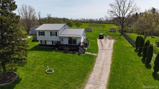 2128 Greenwood Road, Lapeer, MI 48446