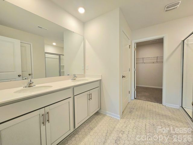3854 Rosewood Drive, Mount Holly, NC 28120