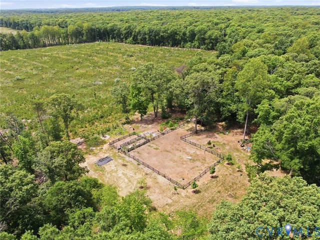 2215 Huguenot Trl, Powhatan, VA 23139