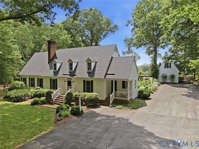2215 Huguenot Trl, Powhatan, VA 23139