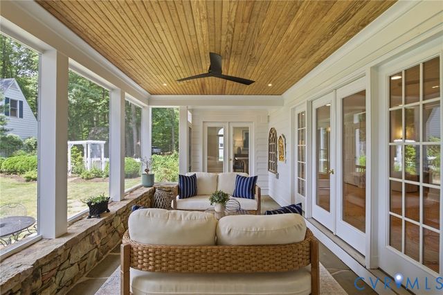 2215 Huguenot Trl, Powhatan, VA 23139
