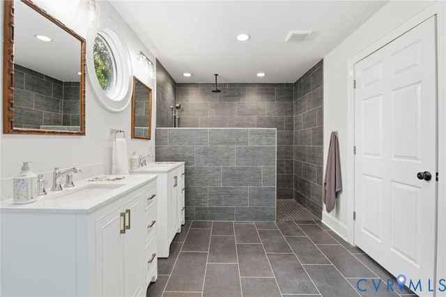 2215 Huguenot Trl, Powhatan, VA 23139