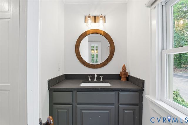 2215 Huguenot Trl, Powhatan, VA 23139
