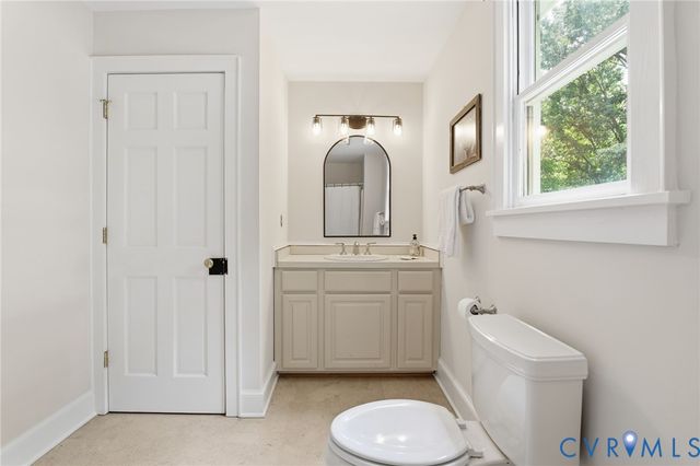 2215 Huguenot Trl, Powhatan, VA 23139