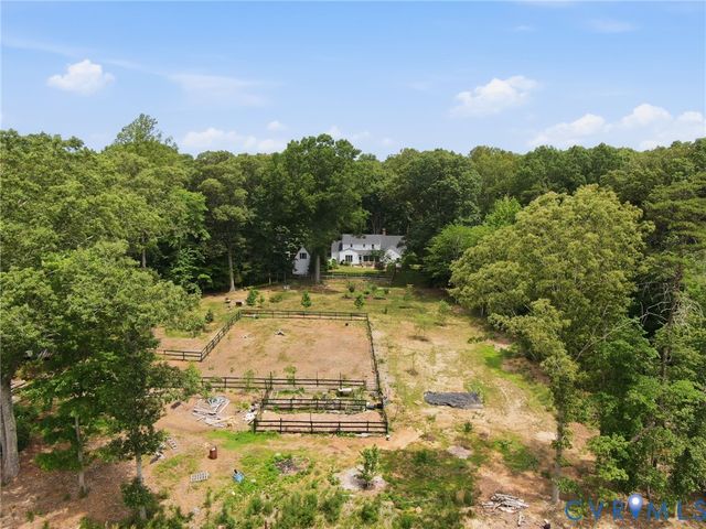 2215 Huguenot Trl, Powhatan, VA 23139