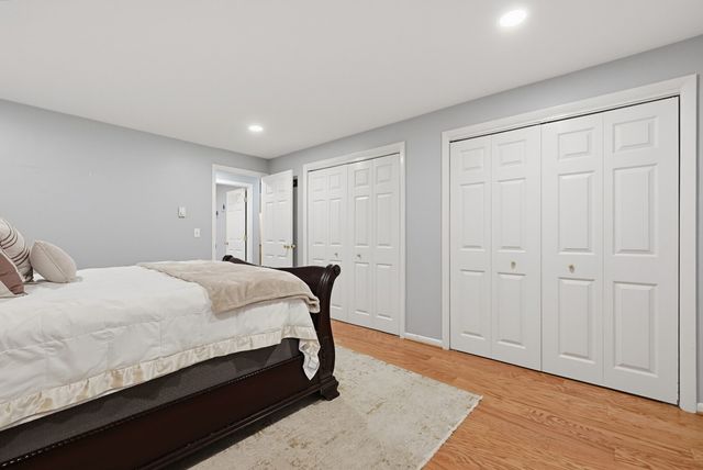 91 Pleasant St D1, Medfield, MA 02052