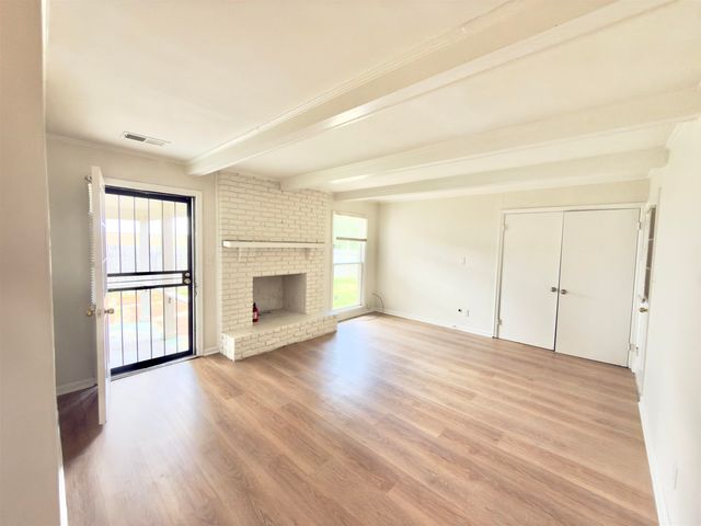 2973 EGAN DR, Memphis, TN 38115
