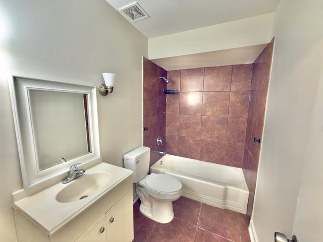 2973 EGAN DR, Memphis, TN 38115