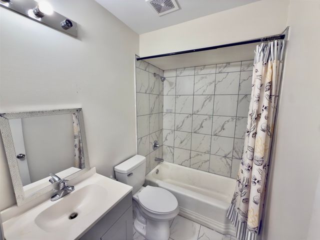 2973 EGAN DR, Memphis, TN 38115