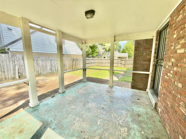 2973 EGAN DR, Memphis, TN 38115