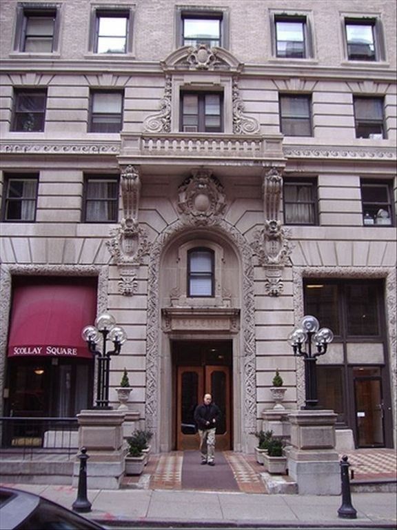 21 Beacon St 3R, Boston, MA 02108