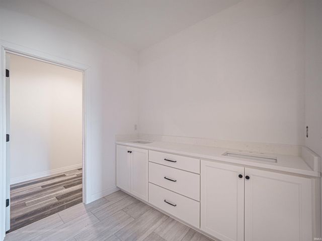 3539 Sand Drive, Newburgh, IN 47630