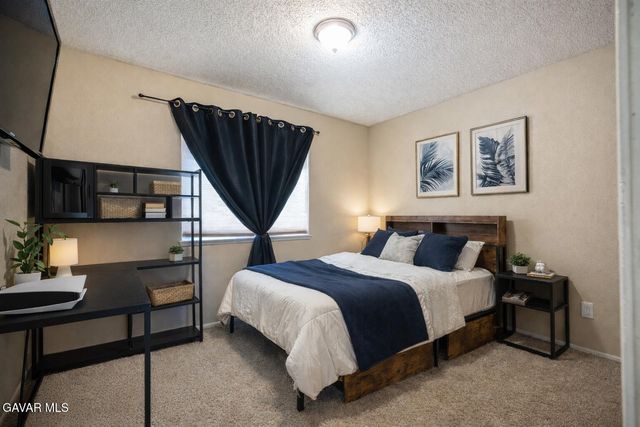 8301 Dogwood Avenue, California City, CA 93505