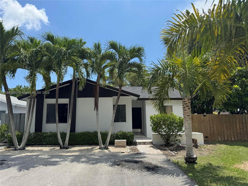 25031 SW 126th Ct, Homestead, FL 33032