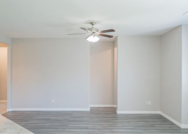 312 Emerald Creek Drive, Fort Worth, TX 76131