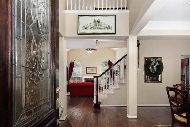 2 Taupewood Place, The Woodlands, TX 77384