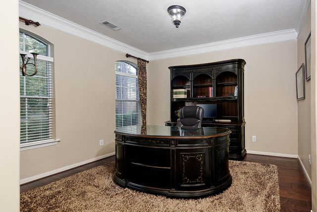 2 Taupewood Place, The Woodlands, TX 77384