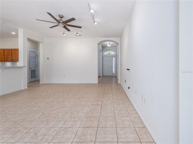 1602 HIDDEN MEADOW COURT, Valrico, FL 33594